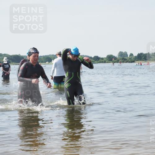 22.06.2025 - Viking Triathlon KatJ http://msf.ph/oto/8122794 22.06.2025 10:52:23 Schwimmen 116, 136, 481, 490 meine-sportfotos.de