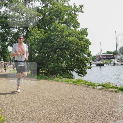 22.06.2025 - Viking Triathlon KatJ http://msf.ph/oto/8122797 22.06.2025 13:03:32 Laufen 242 meine-sportfotos.de
