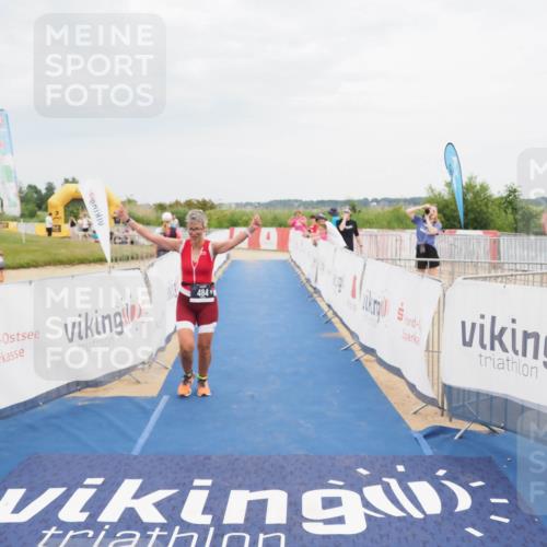 22.06.2025 - Viking Triathlon MichiJ http://msf.ph/oto/8122798 22.06.2025 17:07:25 Ziel 236, 484 meine-sportfotos.de