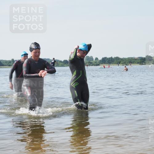 22.06.2025 - Viking Triathlon KatJ http://msf.ph/oto/8122799 22.06.2025 10:52:25 Schwimmen 116, 136, 481, 490 meine-sportfotos.de