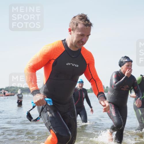 22.06.2025 - Viking Triathlon KatJ http://msf.ph/oto/8122833 22.06.2025 10:52:27 Schwimmen 116, 136, 481, 490 meine-sportfotos.de