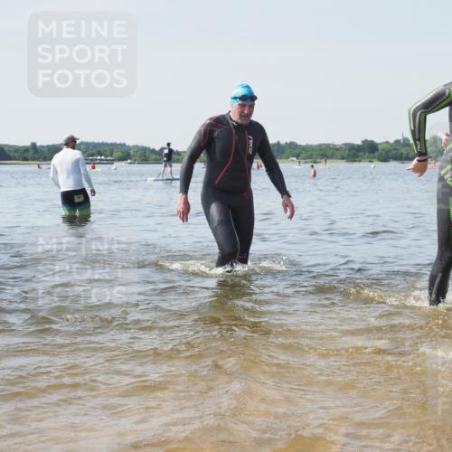 22.06.2025 - Viking Triathlon KatJ http://msf.ph/oto/8122847 22.06.2025 10:52:28 Schwimmen 116, 136, 481, 490 meine-sportfotos.de