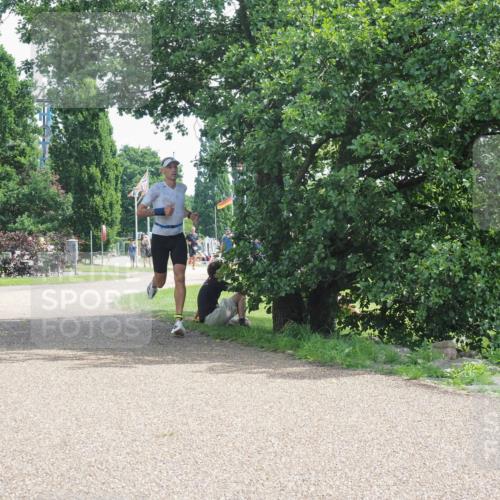22.06.2025 - Viking Triathlon KatJ http://msf.ph/oto/8122899 22.06.2025 13:03:51 Laufen 555 meine-sportfotos.de