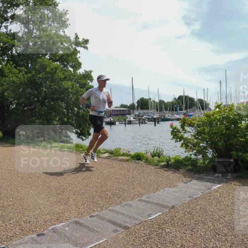 22.06.2025 - Viking Triathlon KatJ http://msf.ph/oto/8122957 22.06.2025 13:03:53 Laufen 555 meine-sportfotos.de
