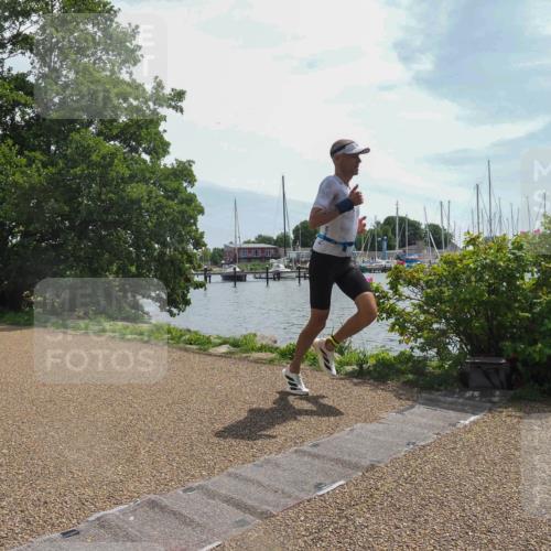 22.06.2025 - Viking Triathlon KatJ http://msf.ph/oto/8122980 22.06.2025 13:03:54 Laufen 555 meine-sportfotos.de