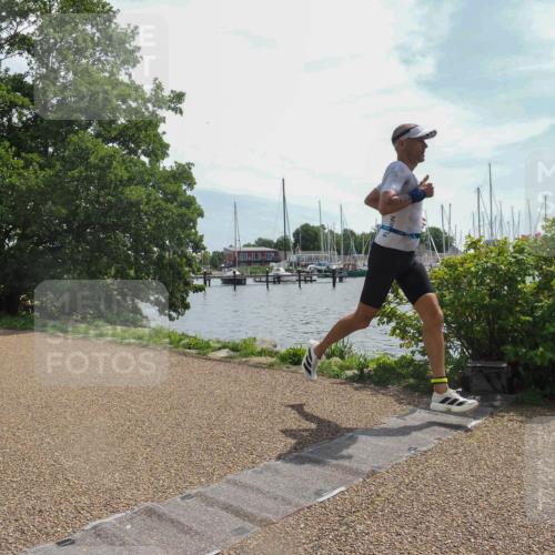 22.06.2025 - Viking Triathlon KatJ http://msf.ph/oto/8122988 22.06.2025 13:03:54 Laufen 555 meine-sportfotos.de