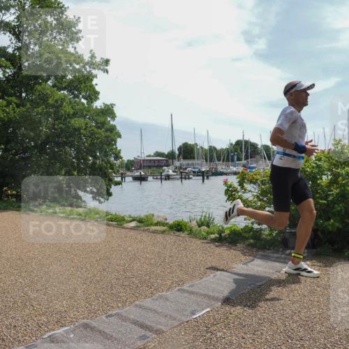 22.06.2025 - Viking Triathlon KatJ http://msf.ph/oto/8122993 22.06.2025 13:03:54 Laufen 555 meine-sportfotos.de