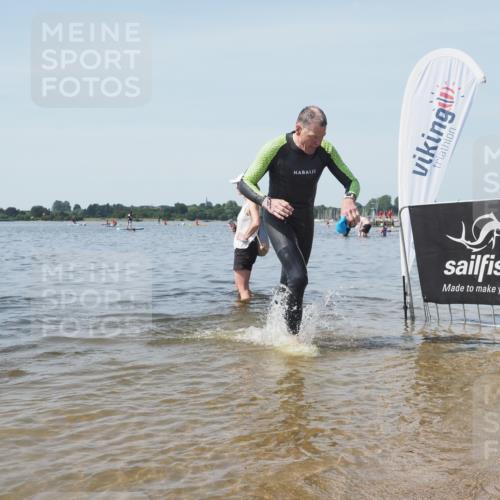 22.06.2025 - Viking Triathlon KatJ http://msf.ph/oto/8123003 22.06.2025 10:53:06 Schwimmen 160, 165, 319, 470, 640 meine-sportfotos.de