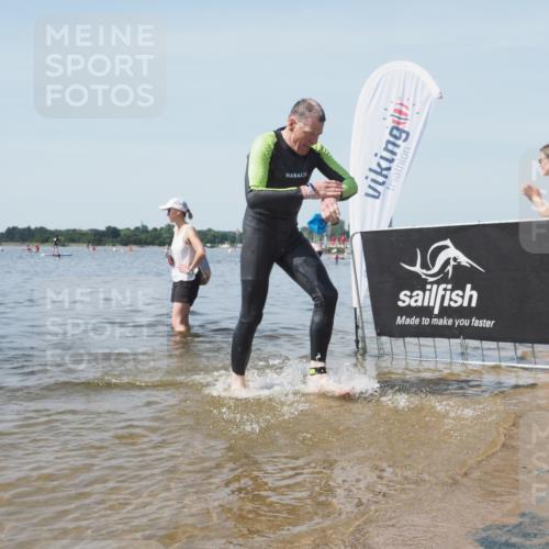 22.06.2025 - Viking Triathlon KatJ http://msf.ph/oto/8123013 22.06.2025 10:53:06 Schwimmen 160, 165, 319, 470, 640 meine-sportfotos.de