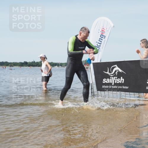 22.06.2025 - Viking Triathlon KatJ http://msf.ph/oto/8123017 22.06.2025 10:53:06 Schwimmen 160, 165, 319, 470, 640 meine-sportfotos.de
