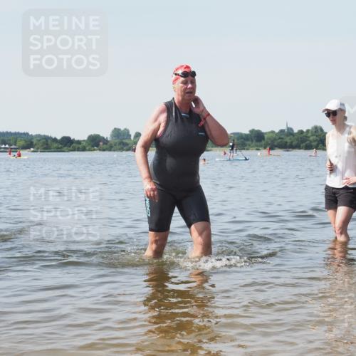22.06.2025 - Viking Triathlon KatJ http://msf.ph/oto/8123035 22.06.2025 10:53:11 Schwimmen 165, 319, 470, 640 meine-sportfotos.de