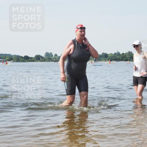 22.06.2025 - Viking Triathlon KatJ http://msf.ph/oto/8123039 22.06.2025 10:53:11 Schwimmen 165, 319, 470, 640 meine-sportfotos.de