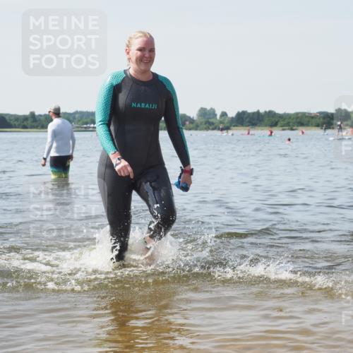 22.06.2025 - Viking Triathlon KatJ http://msf.ph/oto/8123078 22.06.2025 10:53:13 Schwimmen 165, 201, 319, 470, 640 meine-sportfotos.de