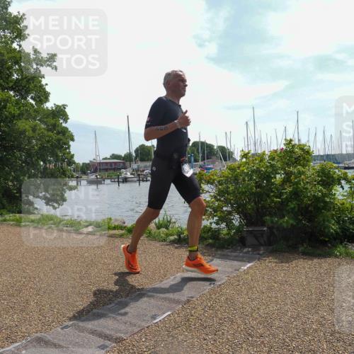 22.06.2025 - Viking Triathlon KatJ http://msf.ph/oto/8123107 22.06.2025 13:04:06 Laufen 288 meine-sportfotos.de