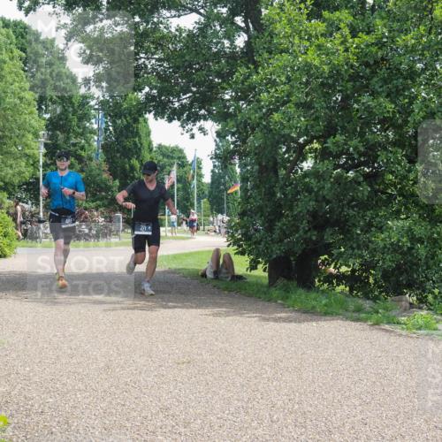 22.06.2025 - Viking Triathlon KatJ http://msf.ph/oto/8123129 22.06.2025 13:04:18 Laufen 271, 486 meine-sportfotos.de