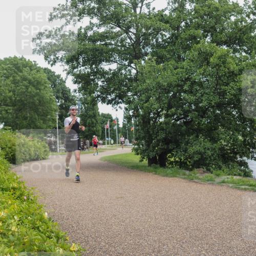 22.06.2025 - Viking Triathlon KatJ http://msf.ph/oto/8123142 22.06.2025 15:18:37 Laufen 378 meine-sportfotos.de