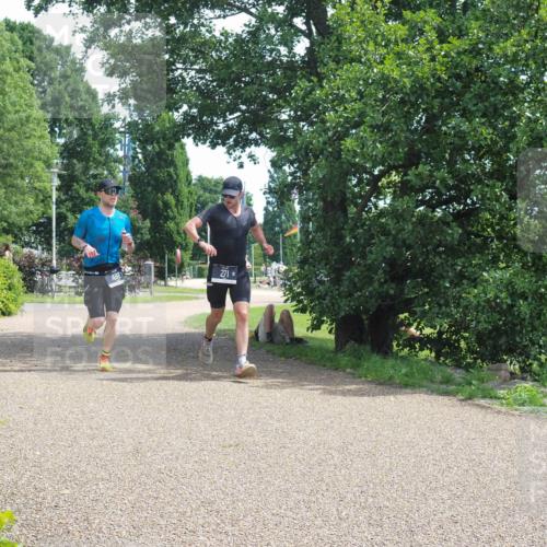 22.06.2025 - Viking Triathlon KatJ http://msf.ph/oto/8123146 22.06.2025 13:04:18 Laufen 271, 486 meine-sportfotos.de