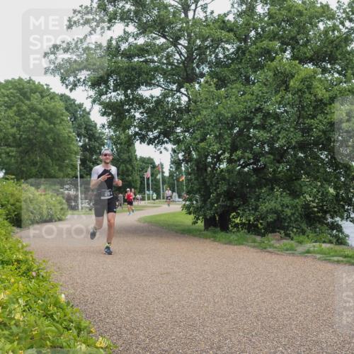 22.06.2025 - Viking Triathlon KatJ http://msf.ph/oto/8123149 22.06.2025 15:18:37 Laufen 378 meine-sportfotos.de