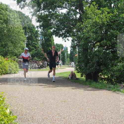 22.06.2025 - Viking Triathlon KatJ http://msf.ph/oto/8123267 22.06.2025 13:04:33 Laufen 229, 329 meine-sportfotos.de