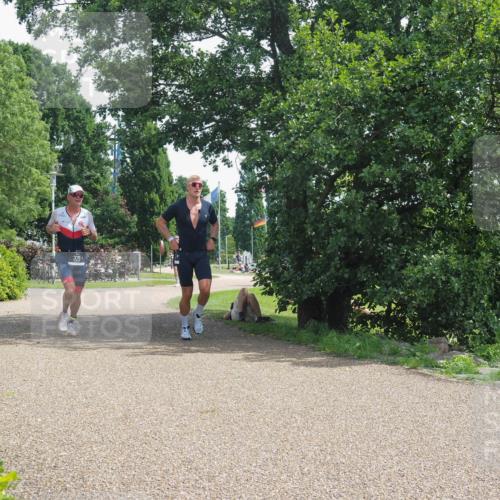 22.06.2025 - Viking Triathlon KatJ http://msf.ph/oto/8123302 22.06.2025 13:04:33 Laufen 229, 329 meine-sportfotos.de