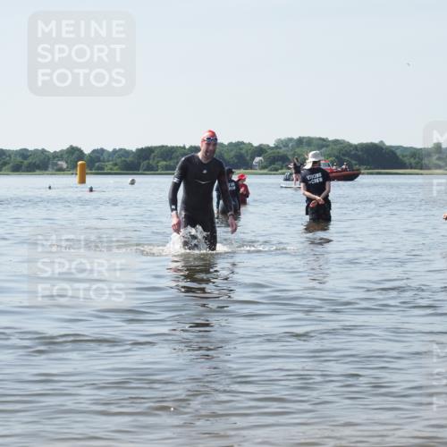 22.06.2025 - Viking Triathlon KatJ http://msf.ph/oto/8123314 22.06.2025 10:53:51 Schwimmen 634 meine-sportfotos.de