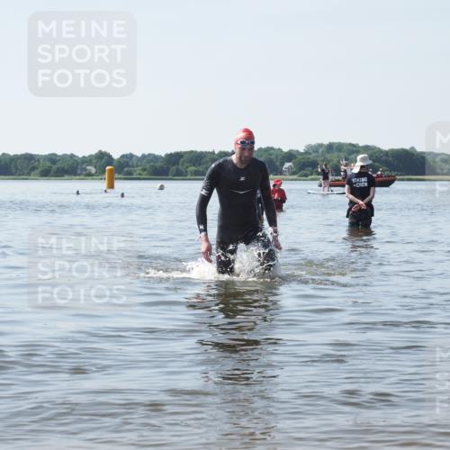 22.06.2025 - Viking Triathlon KatJ http://msf.ph/oto/8123321 22.06.2025 10:53:53 Schwimmen 634 meine-sportfotos.de