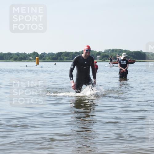 22.06.2025 - Viking Triathlon KatJ http://msf.ph/oto/8123328 22.06.2025 10:53:53 Schwimmen 634 meine-sportfotos.de