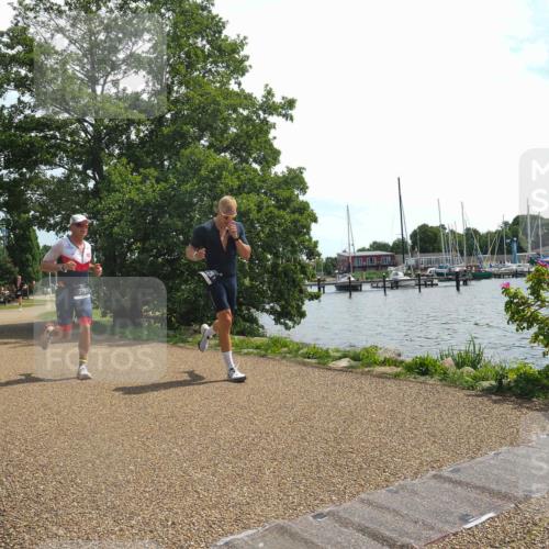22.06.2025 - Viking Triathlon KatJ http://msf.ph/oto/8123339 22.06.2025 13:04:35 Laufen 229, 329 meine-sportfotos.de