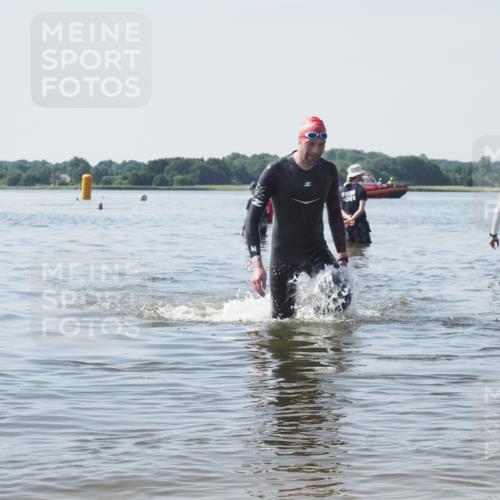 22.06.2025 - Viking Triathlon KatJ http://msf.ph/oto/8123342 22.06.2025 10:53:54 Schwimmen 634 meine-sportfotos.de
