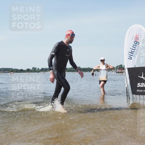 22.06.2025 - Viking Triathlon KatJ http://msf.ph/oto/8123373 22.06.2025 10:53:58 Schwimmen 634 meine-sportfotos.de