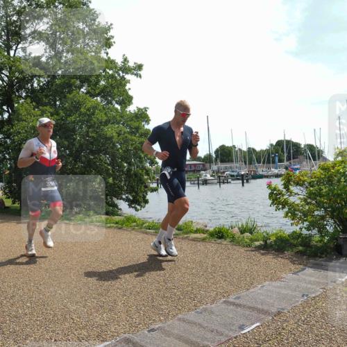 22.06.2025 - Viking Triathlon KatJ http://msf.ph/oto/8123374 22.06.2025 13:04:36 Laufen 229, 329 meine-sportfotos.de