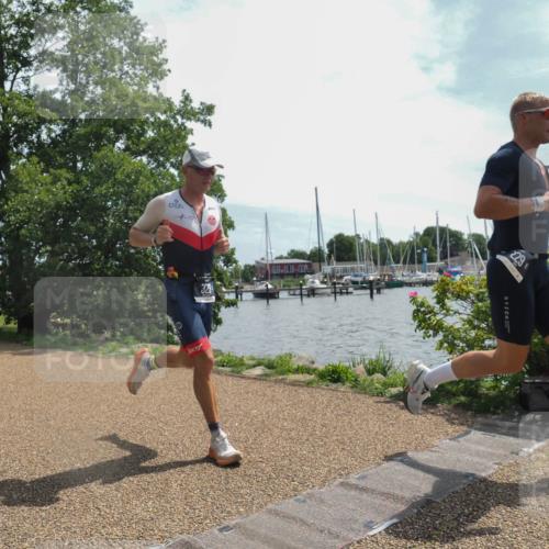 22.06.2025 - Viking Triathlon KatJ http://msf.ph/oto/8123405 22.06.2025 13:04:36 Laufen 229, 329 meine-sportfotos.de