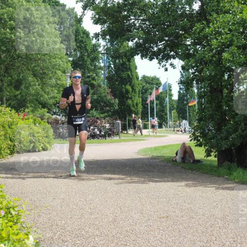 22.06.2025 - Viking Triathlon KatJ http://msf.ph/oto/8123480 22.06.2025 13:04:41 Laufen 203 meine-sportfotos.de