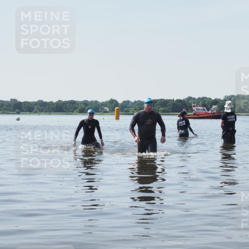 22.06.2025 - Viking Triathlon KatJ http://msf.ph/oto/8123489 22.06.2025 10:55:19 Schwimmen 246, 472 meine-sportfotos.de