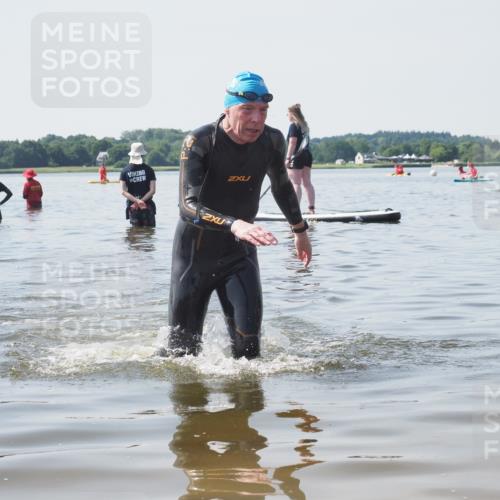 22.06.2025 - Viking Triathlon KatJ http://msf.ph/oto/8123729 22.06.2025 10:56:56 Schwimmen 363 meine-sportfotos.de