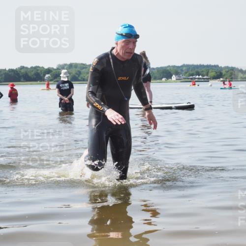 22.06.2025 - Viking Triathlon KatJ http://msf.ph/oto/8123733 22.06.2025 10:56:56 Schwimmen 363 meine-sportfotos.de