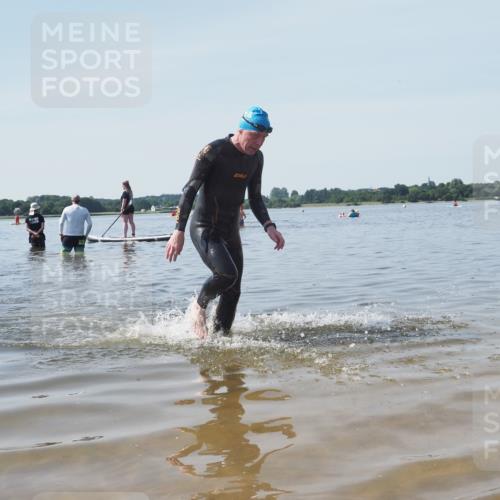 22.06.2025 - Viking Triathlon KatJ http://msf.ph/oto/8123737 22.06.2025 10:56:57 Schwimmen 363 meine-sportfotos.de