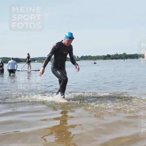 22.06.2025 - Viking Triathlon KatJ http://msf.ph/oto/8123742 22.06.2025 10:56:57 Schwimmen 363 meine-sportfotos.de