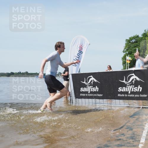 22.06.2025 - Viking Triathlon KatJ http://msf.ph/oto/8123844 22.06.2025 10:58:10 Schwimmen 357, 359, 403 meine-sportfotos.de