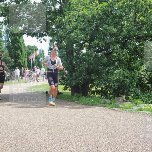 22.06.2025 - Viking Triathlon KatJ http://msf.ph/oto/8123847 22.06.2025 13:06:00 Laufen 30, 602 meine-sportfotos.de