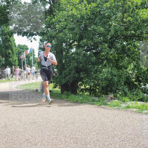 22.06.2025 - Viking Triathlon KatJ http://msf.ph/oto/8123856 22.06.2025 13:06:00 Laufen 30, 602 meine-sportfotos.de