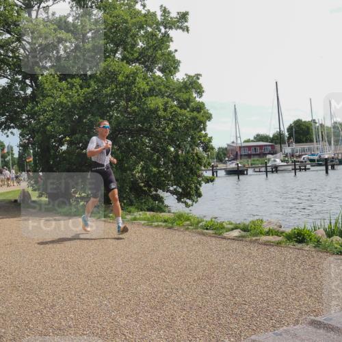 22.06.2025 - Viking Triathlon KatJ http://msf.ph/oto/8123871 22.06.2025 13:06:01 Laufen 30, 602 meine-sportfotos.de