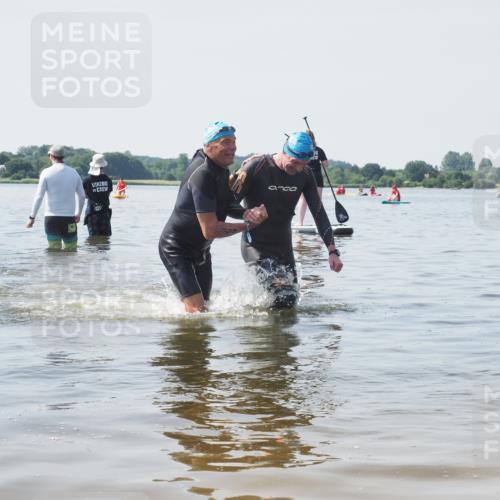 22.06.2025 - Viking Triathlon KatJ http://msf.ph/oto/8123879 22.06.2025 10:58:20 Schwimmen 359, 403 meine-sportfotos.de