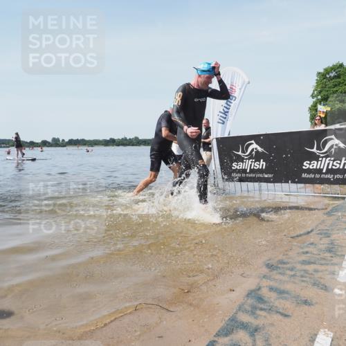 22.06.2025 - Viking Triathlon KatJ http://msf.ph/oto/8123935 22.06.2025 10:58:24 Schwimmen 359, 403 meine-sportfotos.de