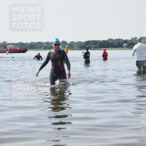 22.06.2025 - Viking Triathlon KatJ http://msf.ph/oto/8123979 22.06.2025 10:58:47 Schwimmen 268 meine-sportfotos.de