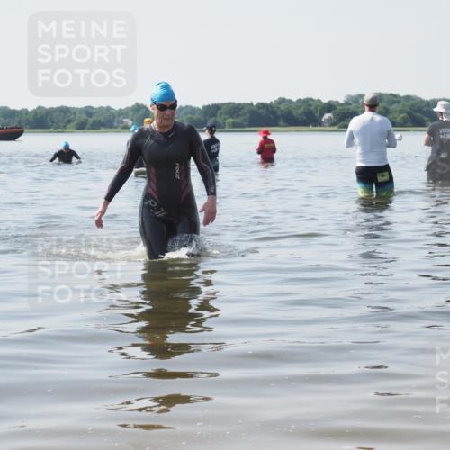 22.06.2025 - Viking Triathlon KatJ http://msf.ph/oto/8123998 22.06.2025 10:58:49 Schwimmen 268 meine-sportfotos.de