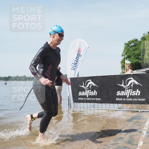 22.06.2025 - Viking Triathlon KatJ http://msf.ph/oto/8124074 22.06.2025 10:58:55 Schwimmen 234, 268 meine-sportfotos.de