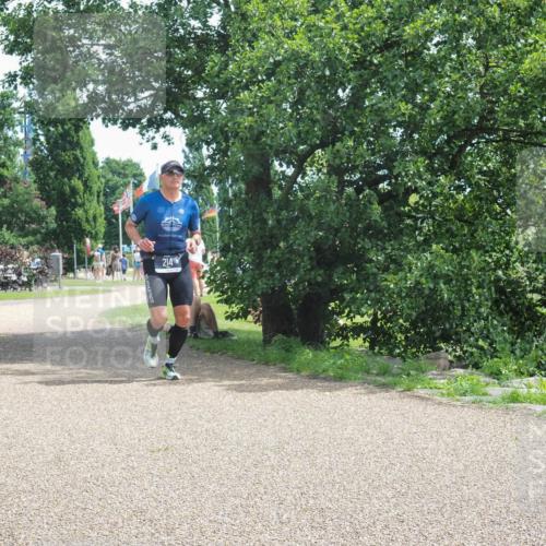 22.06.2025 - Viking Triathlon KatJ http://msf.ph/oto/8124075 22.06.2025 13:06:15 Laufen 193, 214 meine-sportfotos.de