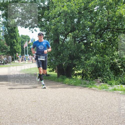 22.06.2025 - Viking Triathlon KatJ http://msf.ph/oto/8124086 22.06.2025 13:06:15 Laufen 193, 214 meine-sportfotos.de