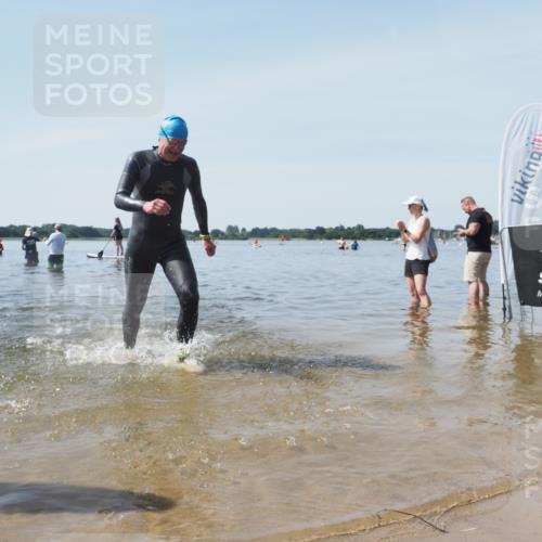 22.06.2025 - Viking Triathlon KatJ http://msf.ph/oto/8124160 22.06.2025 10:59:11 Schwimmen 222, 234 meine-sportfotos.de